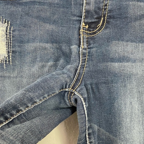 Mudd • Skinny Distressed Dark Blue Stretch Jeans - Picture 7 of 13